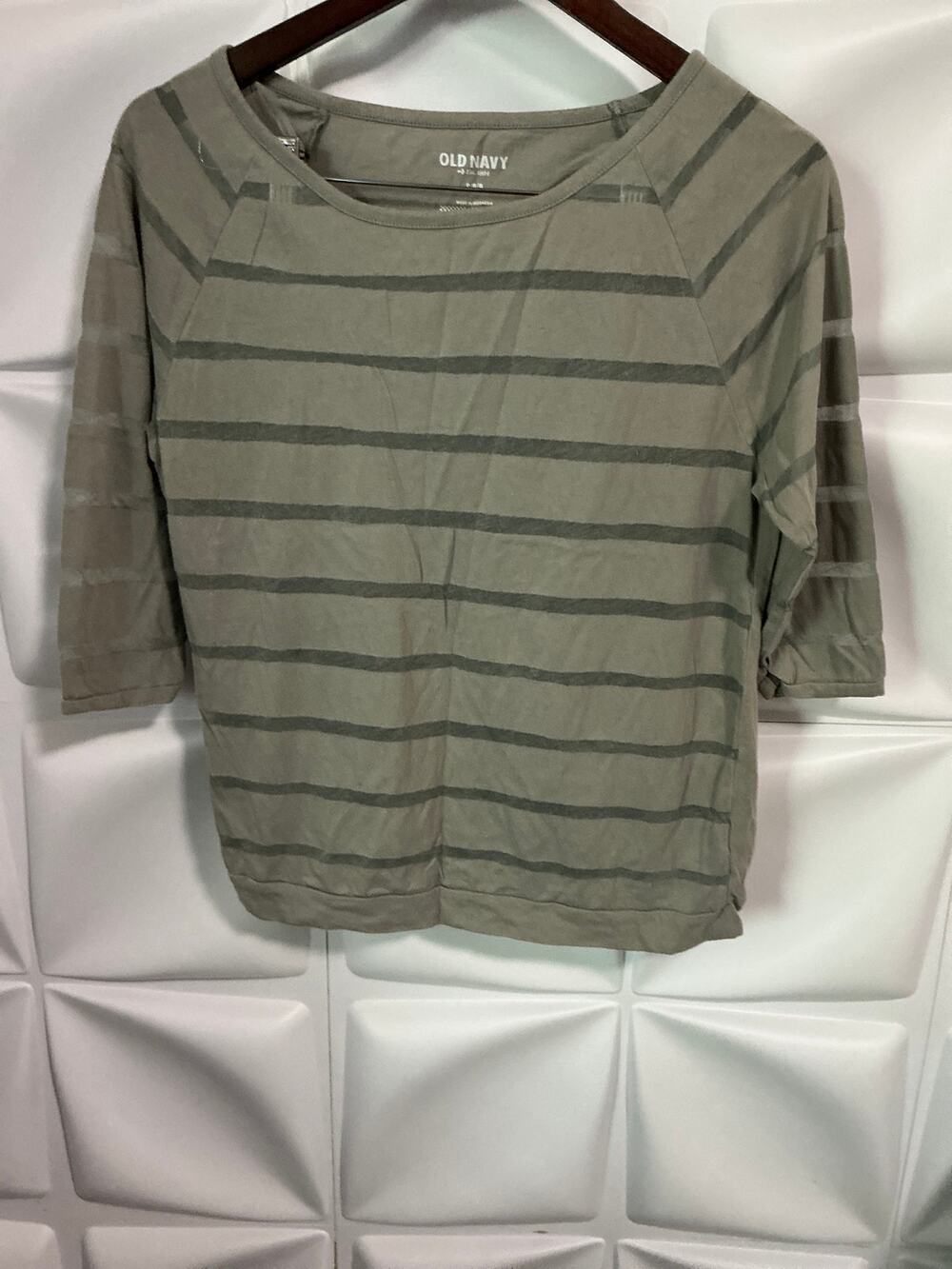 Old Navy Army Green Striped 3/4 Sleeve T-Shirt Women's Size Small